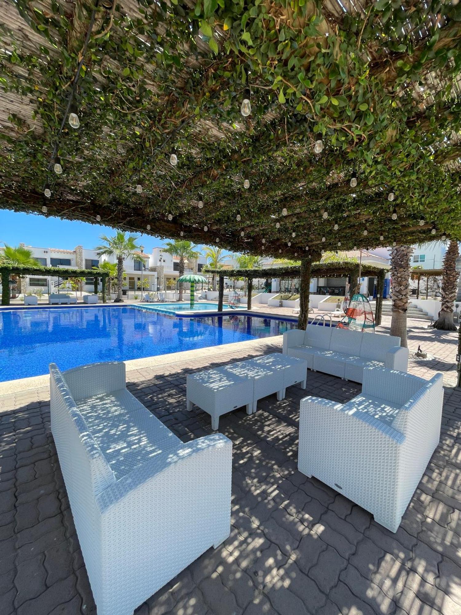 Apartamento Depto. totalmente nuevo y amueblado Mazatlán Exterior foto